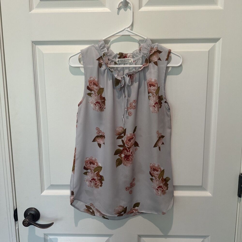 Women’s Jon And Anna Contemporary Sleeveless Ruffle Floral Blue Blouse Top - S